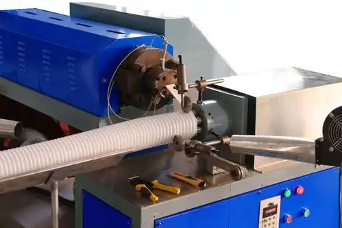 塑料波纹管生产线有哪些设备