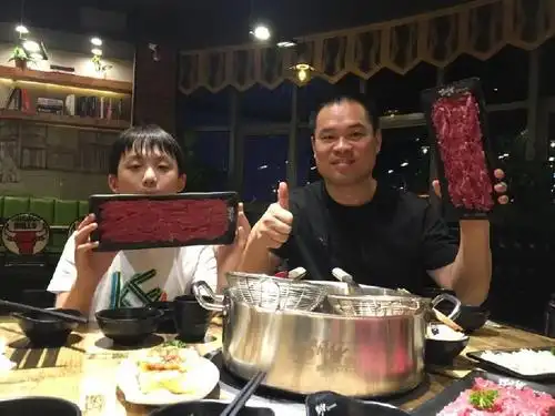 2009年,鲁西肥牛已经在全国发展了近百家门店.