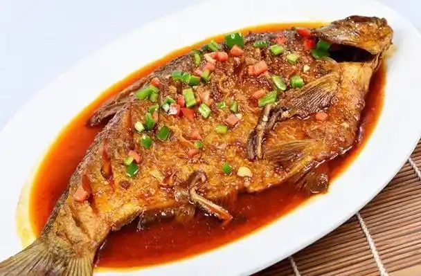 【红烧鲫鱼】