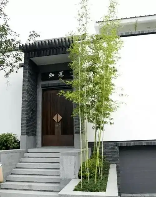 土豪家的大门必有石,无石材不豪宅!