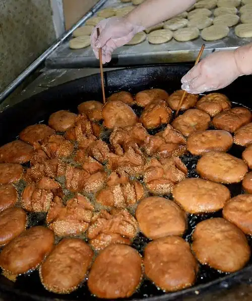 标题:阆中民俗风味小吃----油香