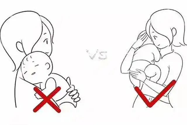 两三个月的宝宝到底该不该竖抱!听听专业人士怎么说
