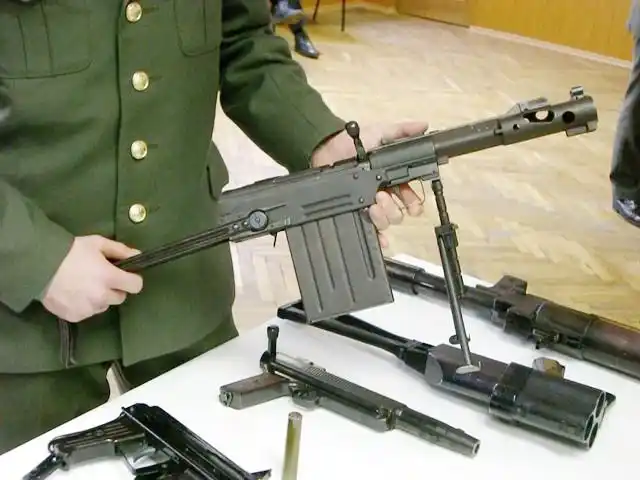 苏联特工的秘密装备,"暴风雨"特种枪械