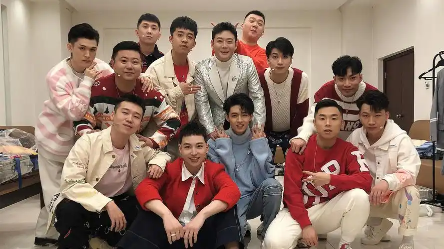 德云社春晚彩排看点多龄龙戒指秀恩爱熙华分手再同台