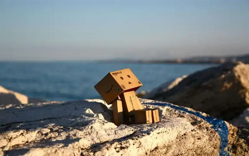 这些够吗 其实你百度 纸盒人图片 还有很多