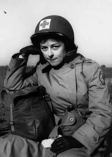 二战时期各国女兵,每个都是高颜值!