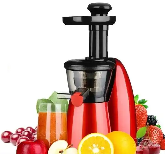 具体介绍水果搅拌机怎么用?