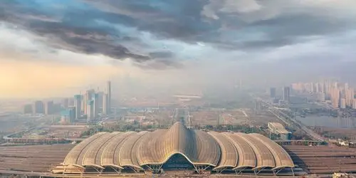 航拍武汉高铁站,像极了一个巨型口罩,曾被评为"全球最美建筑"