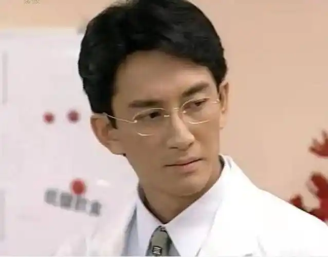 玉蒲团吴启华(香港师奶杀手吴启华)