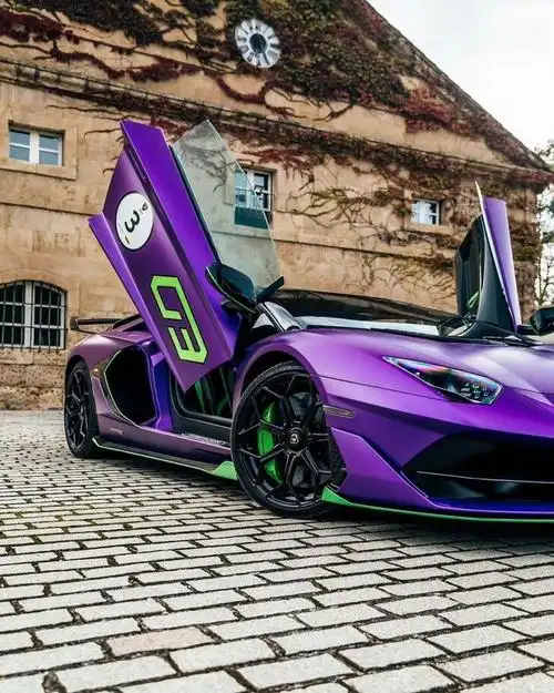 兰博基尼跑车怎么样 eva初号机版涂装的大牛_什么值得买