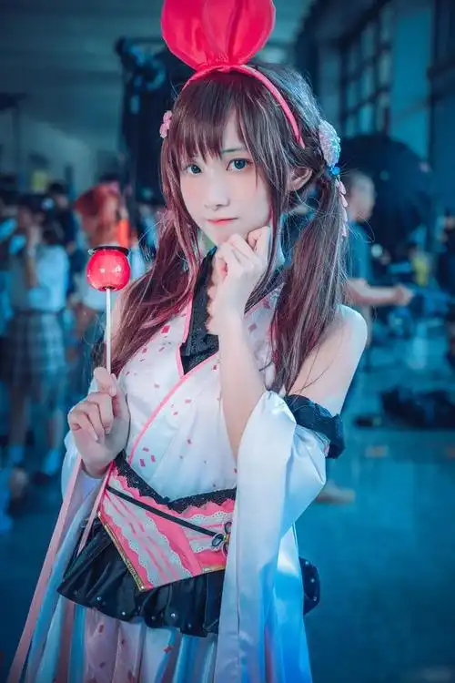 两组造型可爱的虚拟偶像绊爱cosplay作品欣赏颜值很高哦