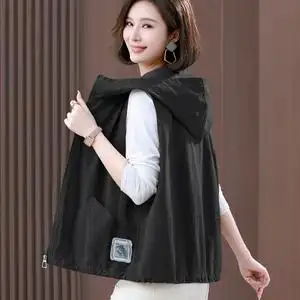 大码女士马甲春秋外搭2022年新款妈妈装坎肩背心马夹外套外穿薄款