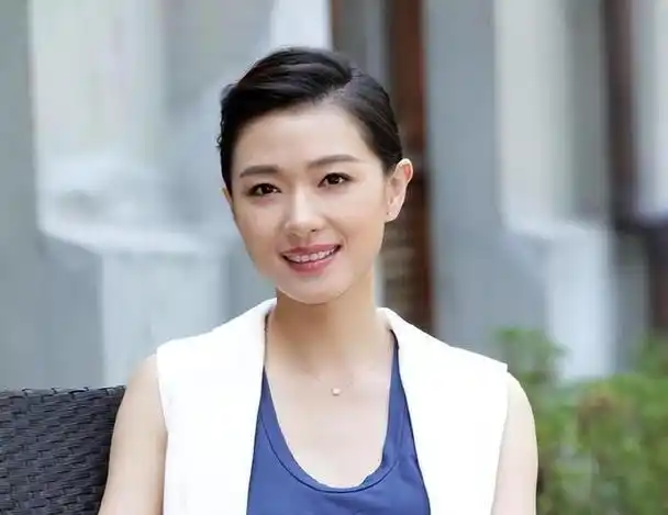 "不婚族"万茜:我这辈子最正确的决定,就是嫁给普通摄影师老公