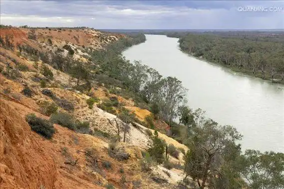 也是最大的一条河流,发源于澳大利亚东南部的 a target="_blank" href