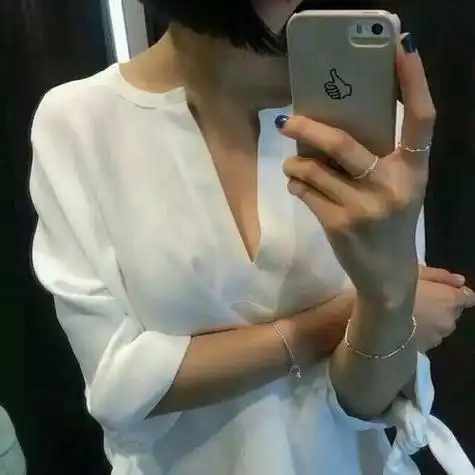 上半身控图片女生头像 女生头像图片大全 -【爱个性】