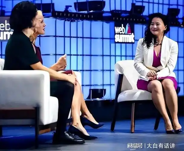 成蕾曾是央视财经主持人因违法被判刑2年出狱后回到澳洲生活