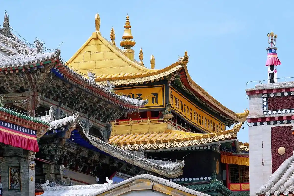 甘青大环线丨day02 西宁塔尔寺