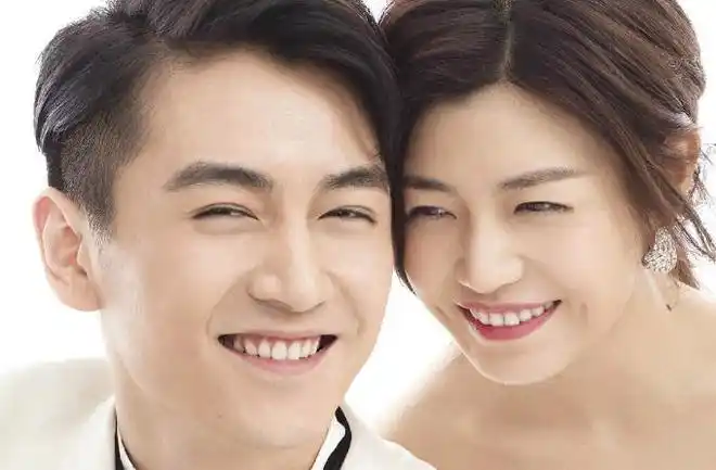 娱乐圈有夫妻相的5对明星邓超孙俪上榜这一对完全没有