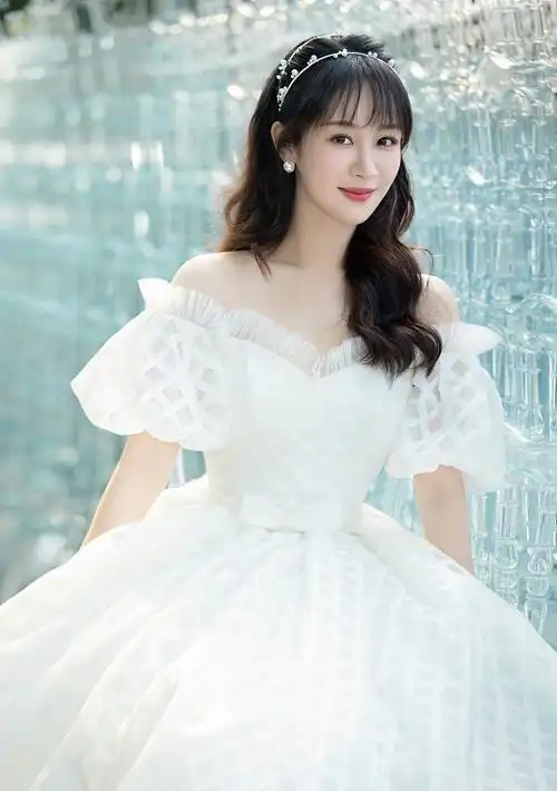 中国最红美女明星排行榜(给国内10大美女演员排名)