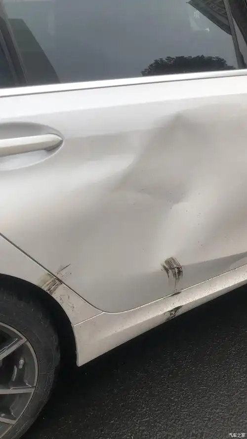【图】1个多月,被撞了_宝马3系论坛_汽车之家论坛