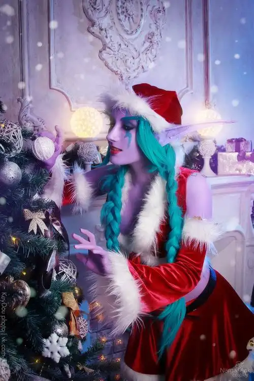 《魔兽》暗夜精灵cos,美女玩家冬幕节送福利啦!