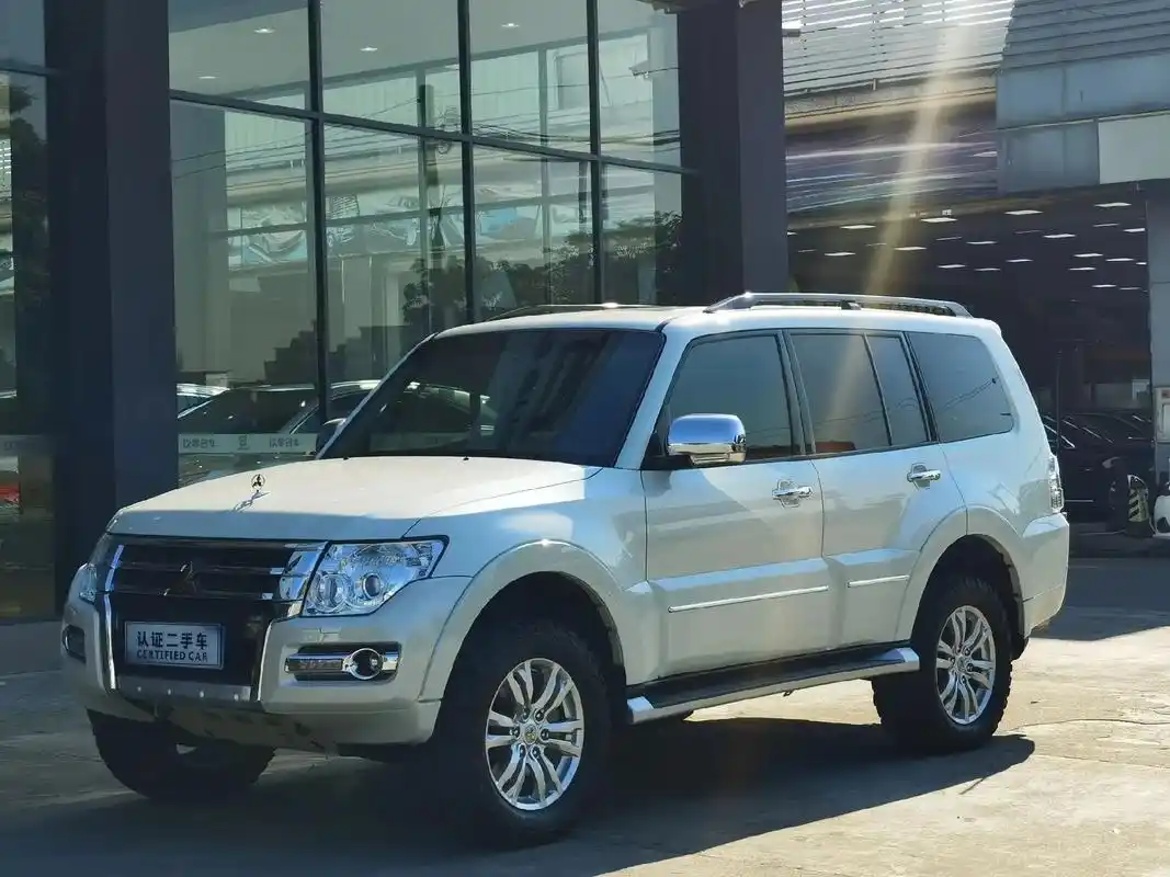 山猫帕杰罗v97.最新到店[庆祝] 三菱 帕杰罗v97 3. - 抖音