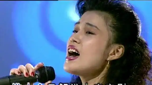 在《十二大美女》中演唱了《可怜的人》,《痴情花》和《男性的本领》3