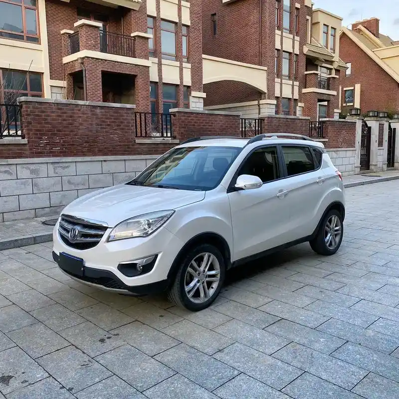 长安cs35,1.6手动挡