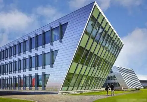 绿色建筑技术的现实意义与建筑造型的设计影响