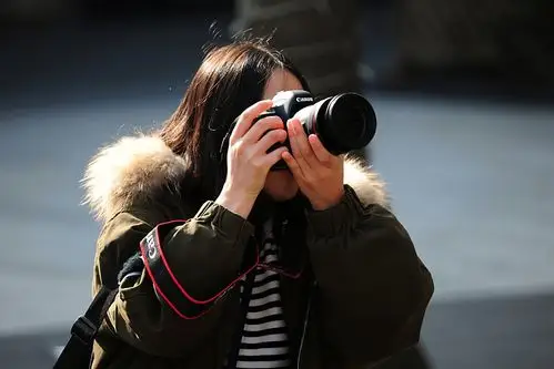 【人物抓拍】-中关村在线摄影论坛