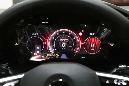 钢炮玩家的"买菜车" 总有台绕不开的高尔夫gti