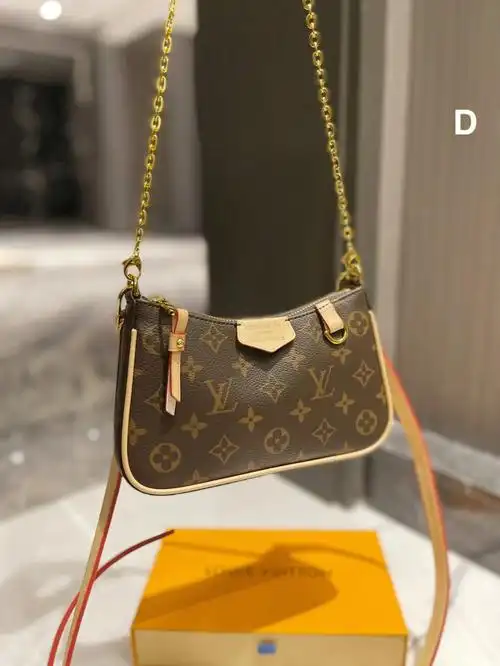 分享lv路易威登麻将包好看就私信我呀