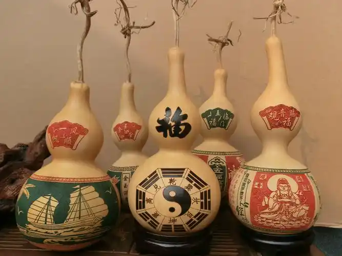 聊城天然葫芦激光雕刻福禄寿小商品工艺品厂家直销一手货源批发