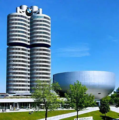 德国宝马总部大厦.