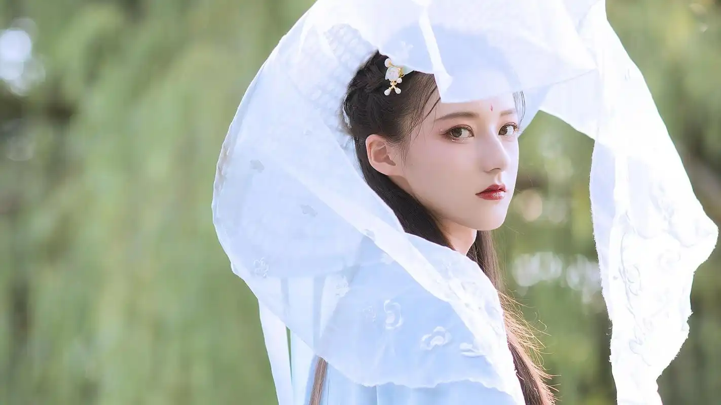 古装汉服美女唯美仙气写真