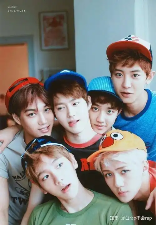 有没有集美有exo的各种出圈神图(九人无水印)? - 知乎