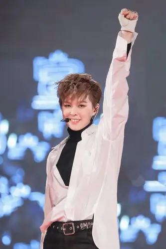 2019/03/30|广州演唱会|《横冲直撞下一站》火箭少女101