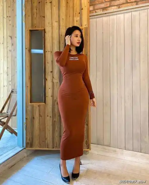 原创120斤微胖女神身高170cm多肉身材更性感打破东方传统审美