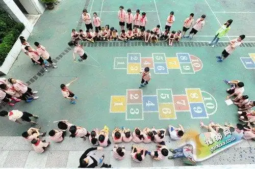 多彩校园游戏童年文化路第二小学举行游戏节游园活动