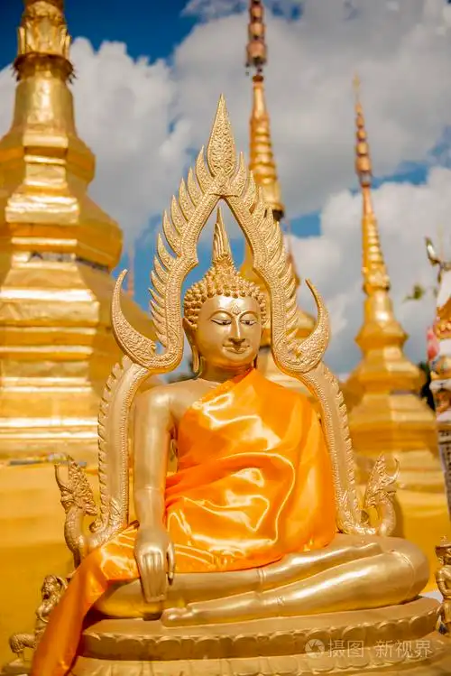 在泰国寺佛像