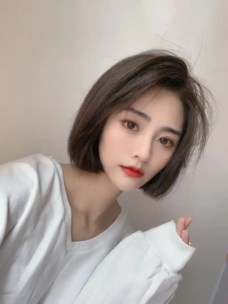 小清新减龄"显瘦齐肩中短发96适合圆脸换发型等 - 抖音
