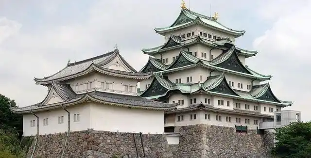 江户幕府地位最高的尾张藩为什么在倒幕战争中支持倒幕派?