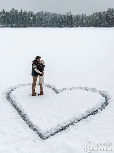 作地丨拍出一张完美冬季雪景照的10个小技巧   情侣照的花样多种多样