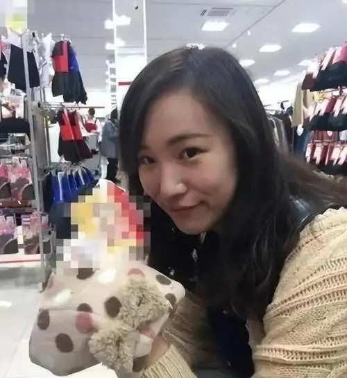 江歌遇害已有6年躲在门内活下来的闺蜜刘鑫如今怎样了