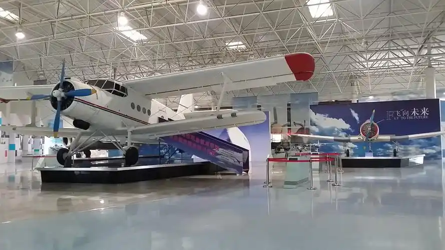 放飞梦想—参观西安阎良航空科技馆