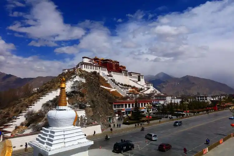 西藏行之二(走进太阳城拉萨).