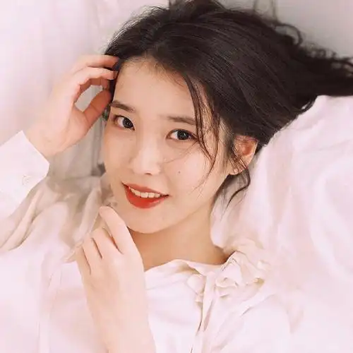 iu 李知恩 头像女