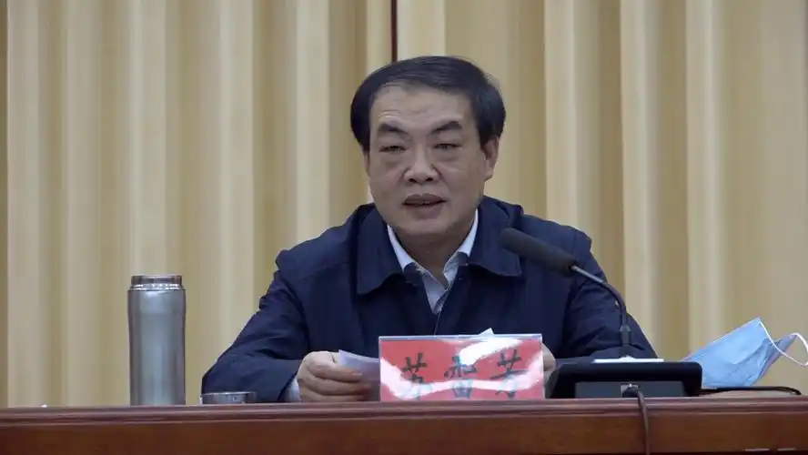 我县召开2021年征兵工作会议_杨长保