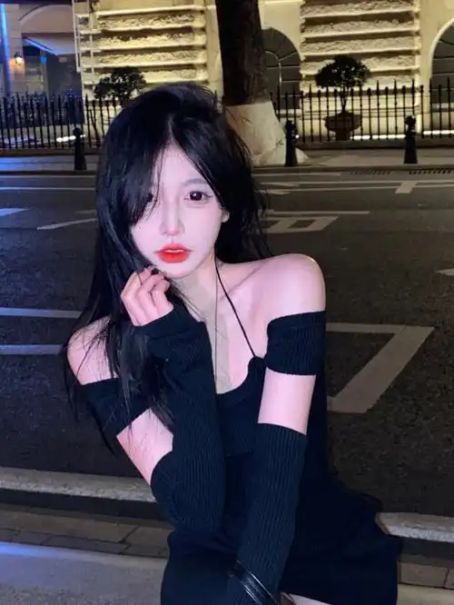 穿搭温柔高冷御姐很难对姐姐说不