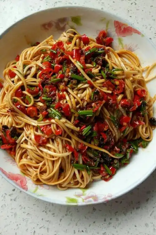 手机用户0589_n96r做的葱油拌面